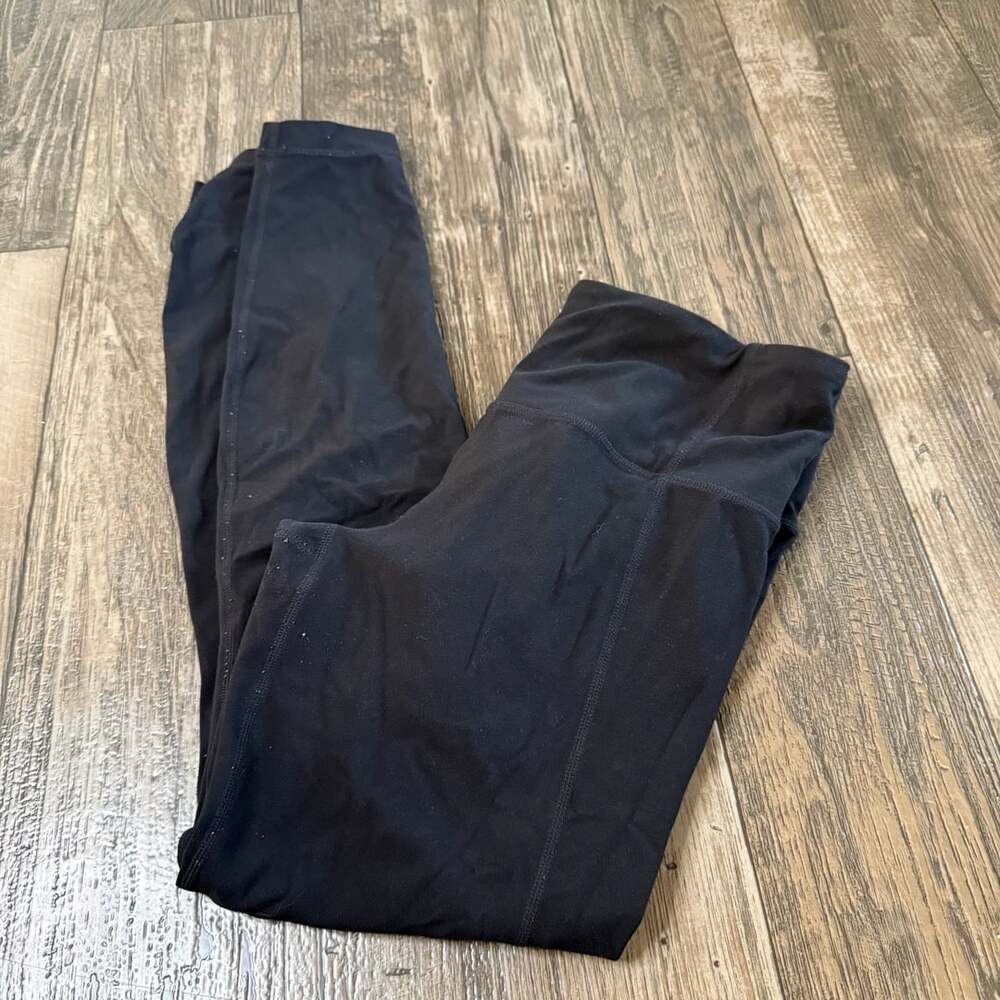 Athleta Black High-Waisted Athletic Leggings with Pockets Size Medium